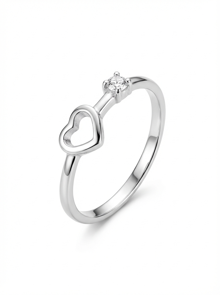 Anillo corazón y un cubics