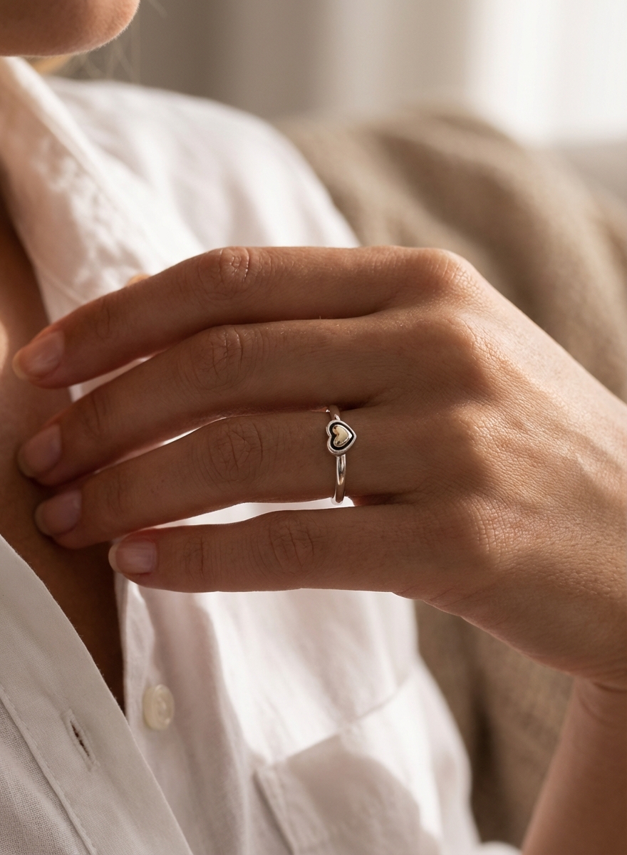 Anillo P corazón centro de oro - Miniatura 2