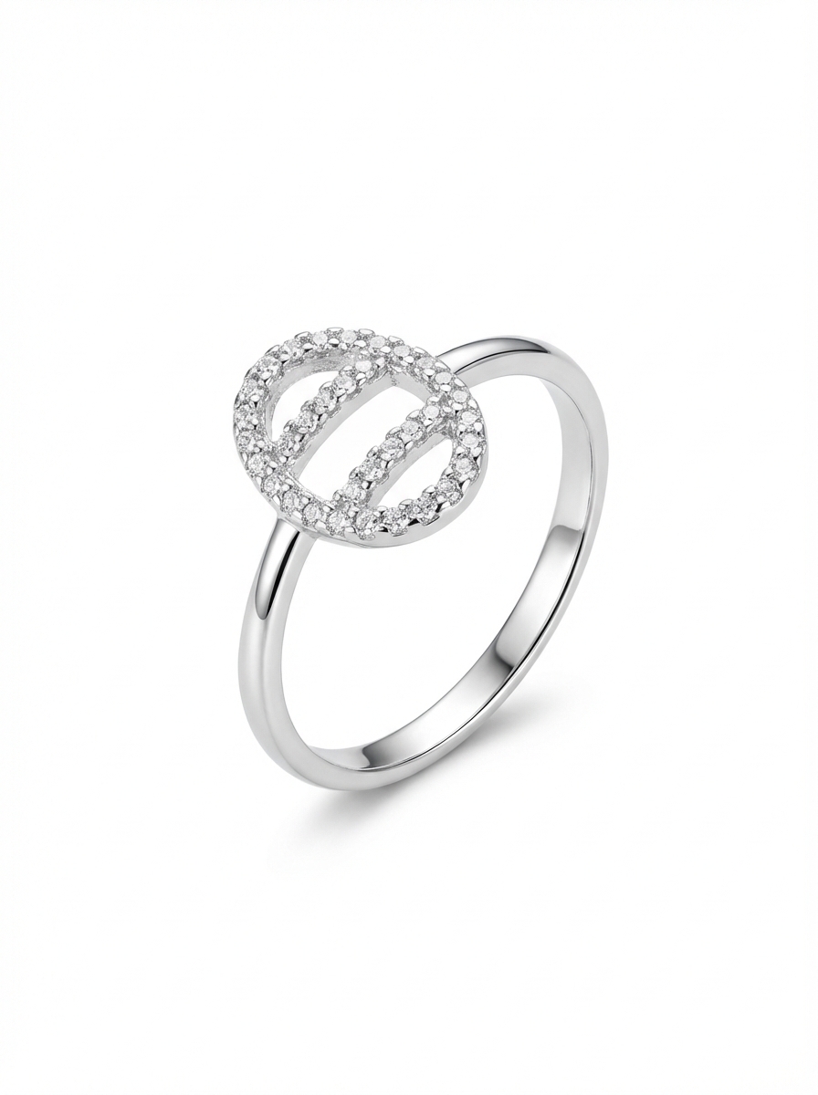 Anillo oval con cubics