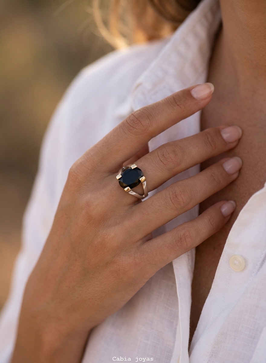 Anillo de Plata y Oro con piedra Ónix - Miniatura 2
