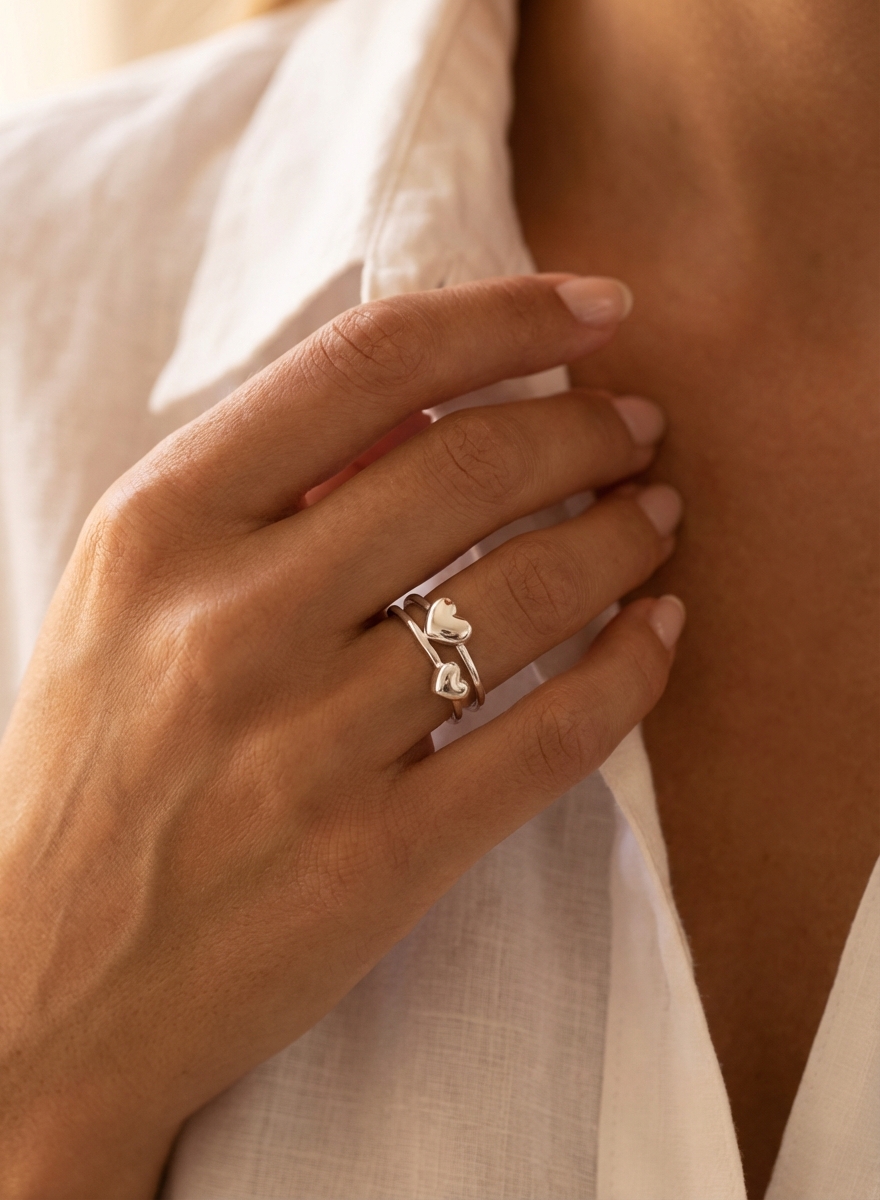 Anillo doble con dos corazones - Miniatura 2